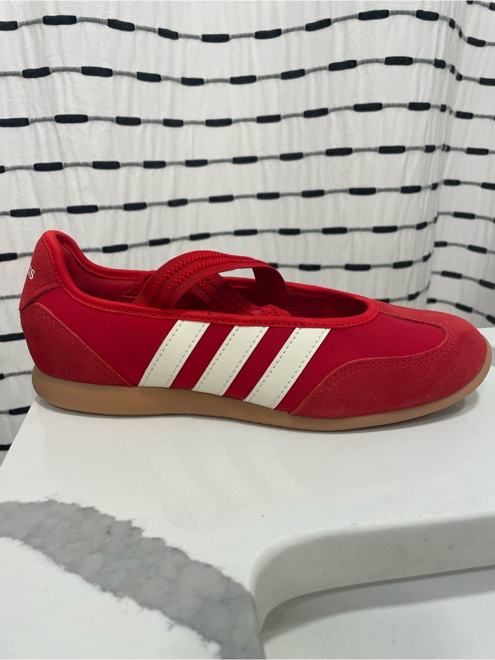 adidas Red and White Samba-Style Sneakers - Picture 2 of 2